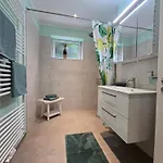 Hr Haus Unter Den Linden Apartment
