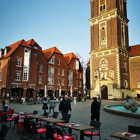 Hr Haus Unter Den Linden 아파트