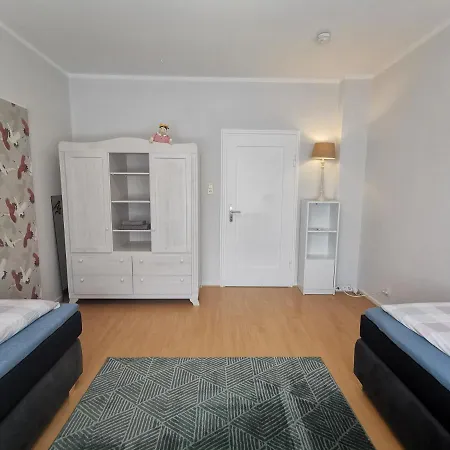 아파트 Hr Haus Unter Den Linden 코에스펠트