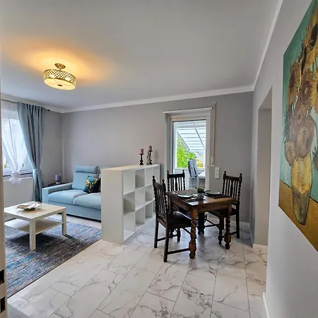 Hr Haus Unter Den Linden Lägenhet *