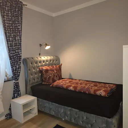 Hr Haus Unter Den Linden 아파트 *