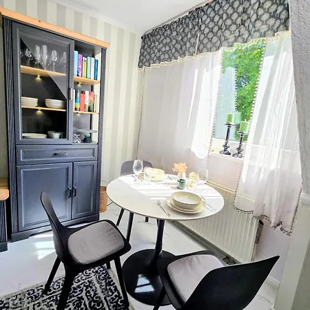 Hr Haus Unter Den Linden